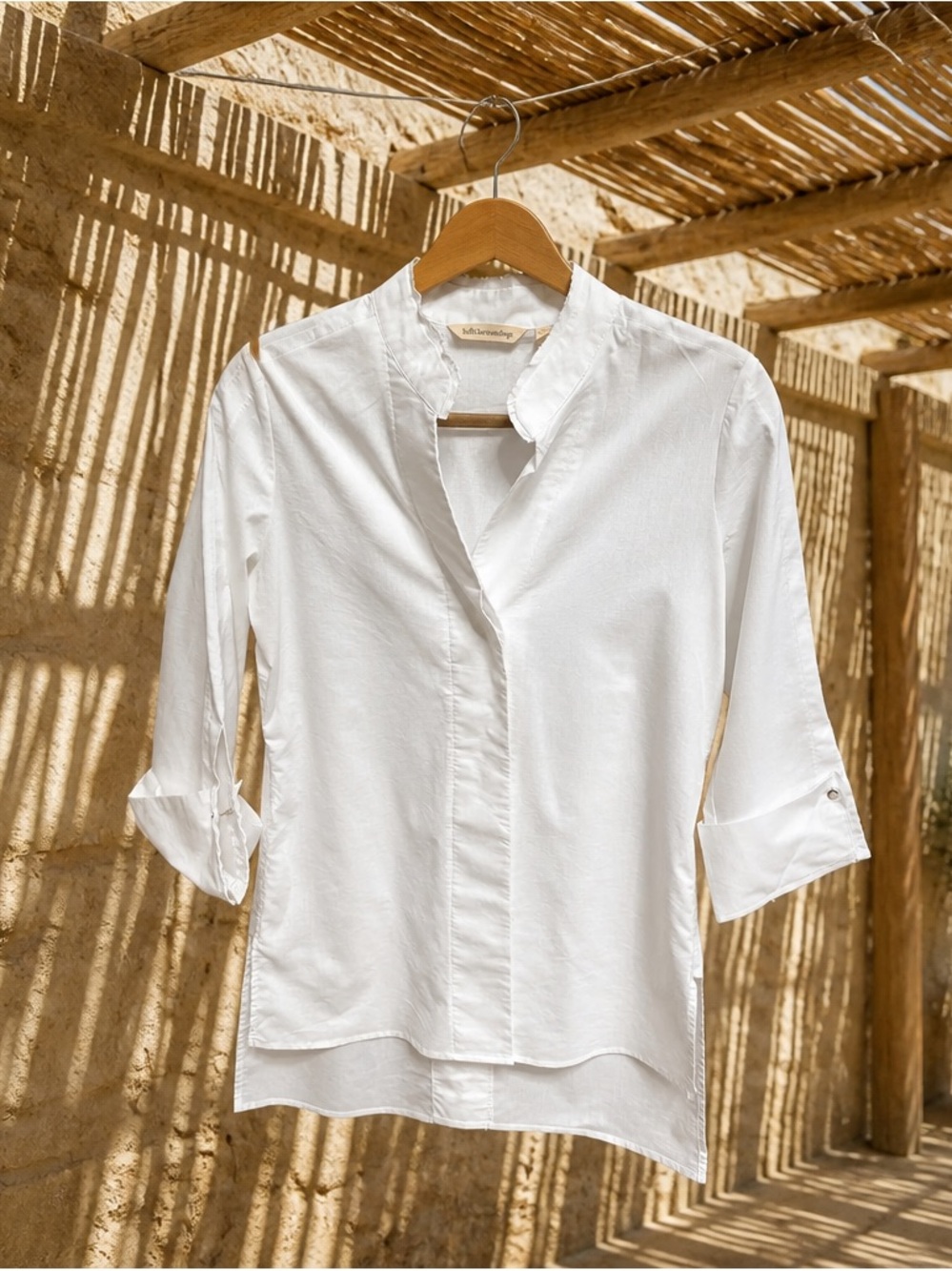 Soft Surroundings White Women's Collared Button-Up Shirt - ,